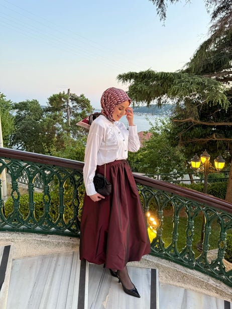 Pera Balloon Skirt